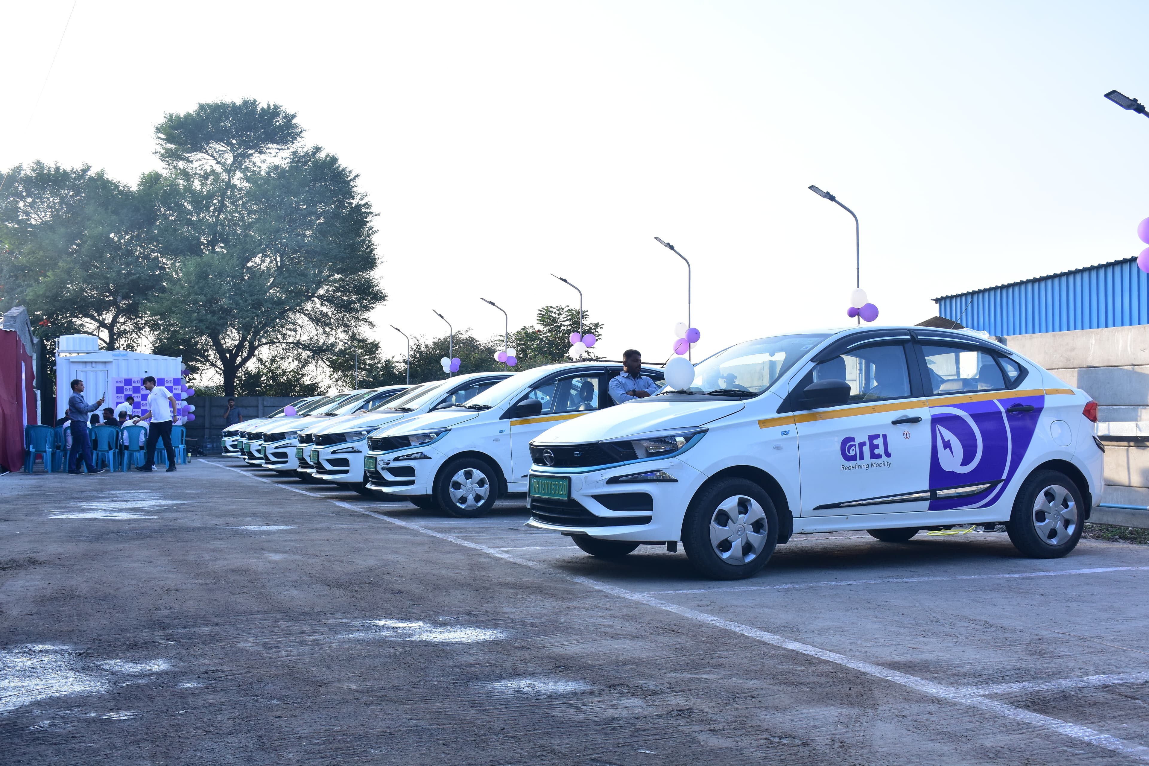 GrEL electric cab fleet lined up, ready for Pune to Mumbai rides