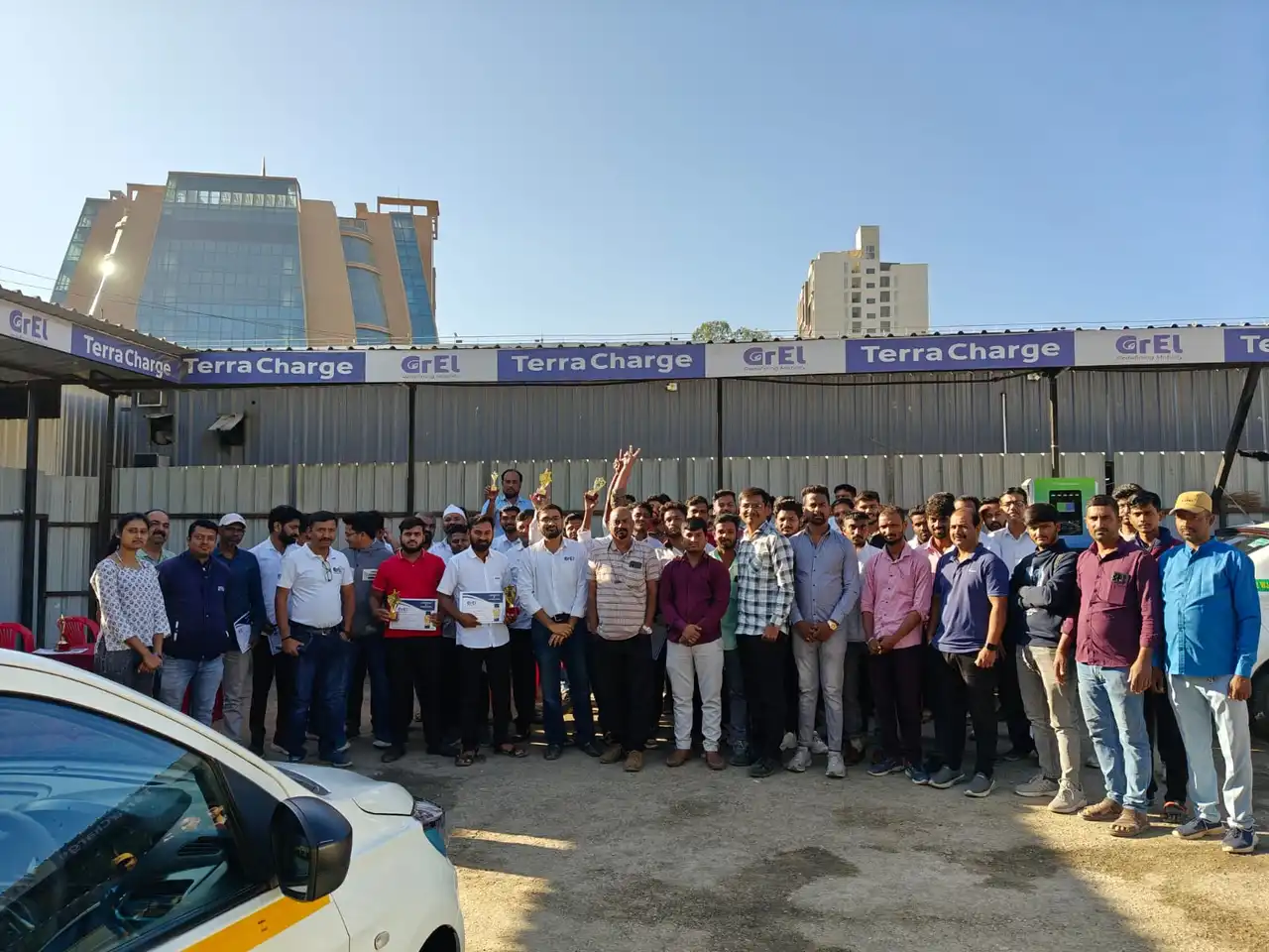 GrEL drivers at Driver Induction Training Programme group photo